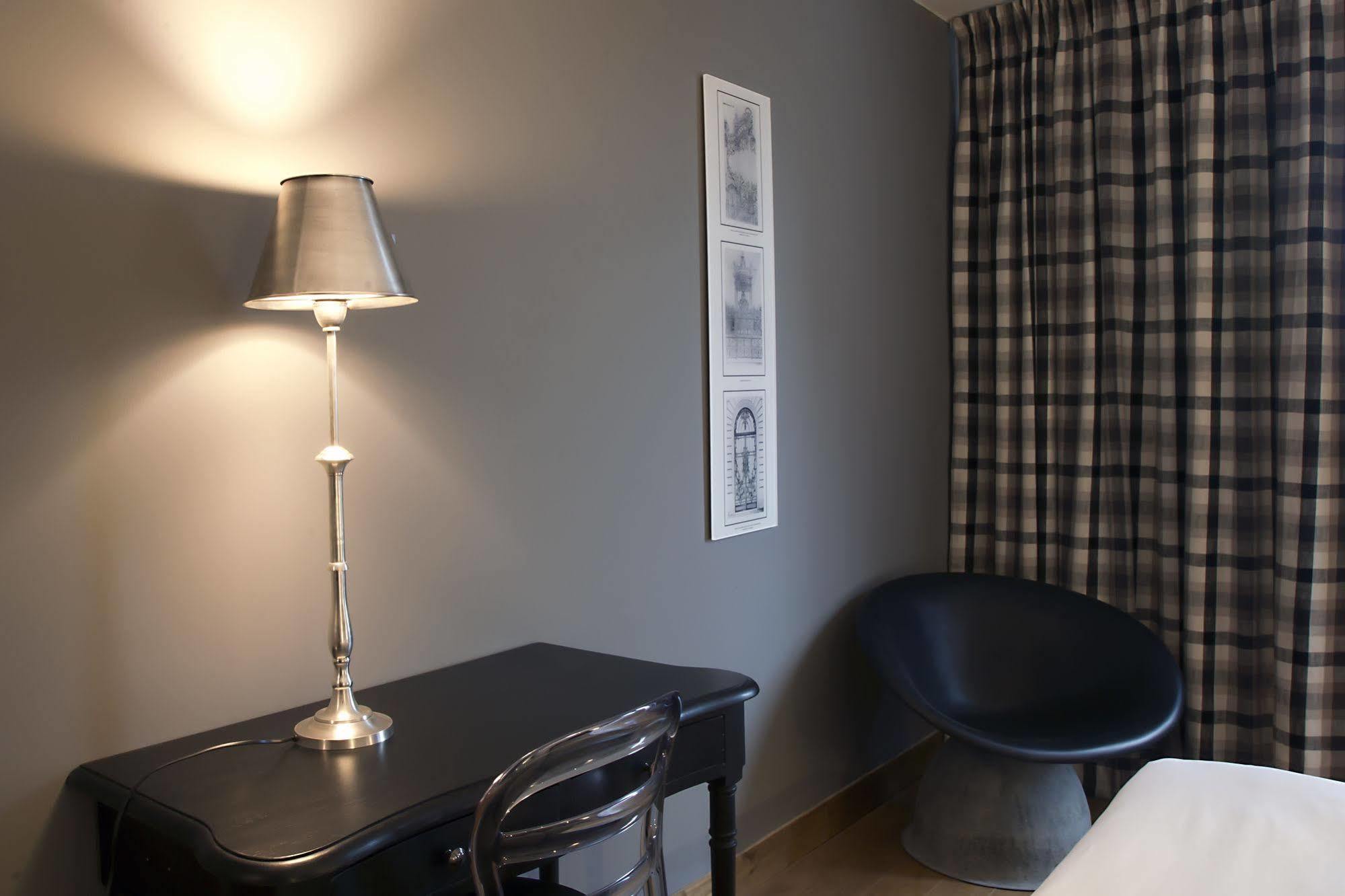 Boutique Hotel Valezieux Рошкорбон Екстериор снимка