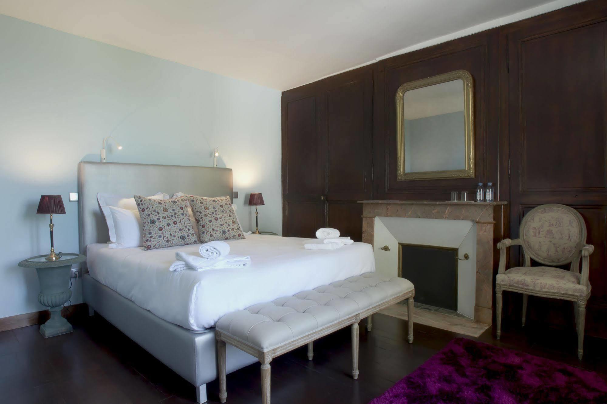 Boutique Hotel Valezieux Рошкорбон Екстериор снимка