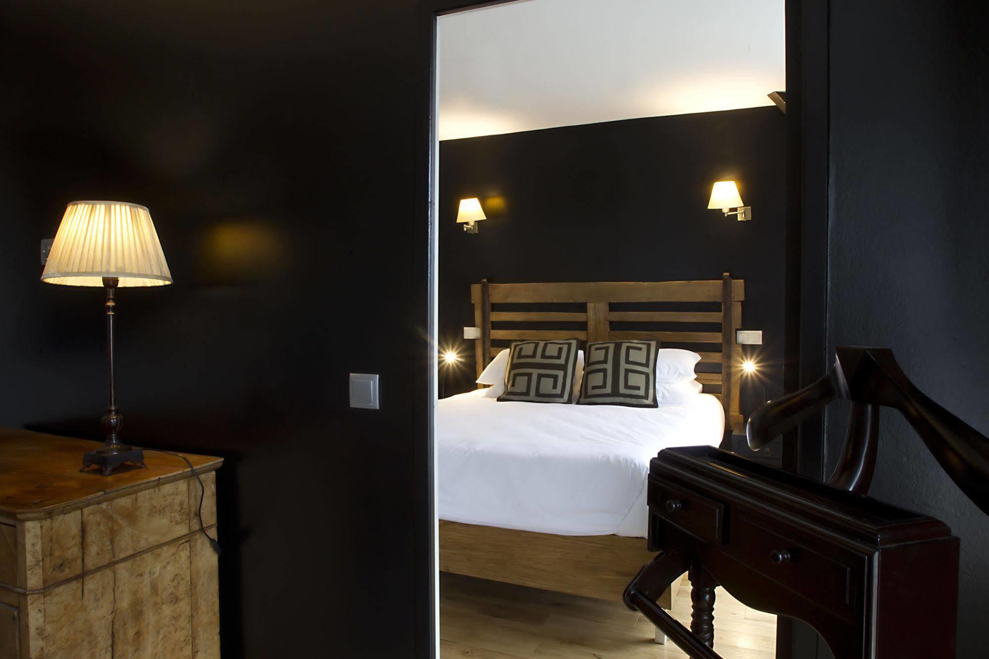 Boutique Hotel Valezieux Рошкорбон Екстериор снимка
