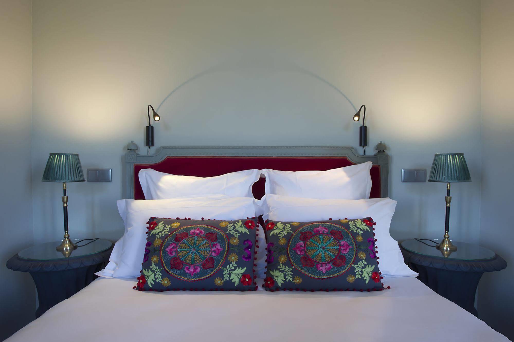 Boutique Hotel Valezieux Рошкорбон Екстериор снимка